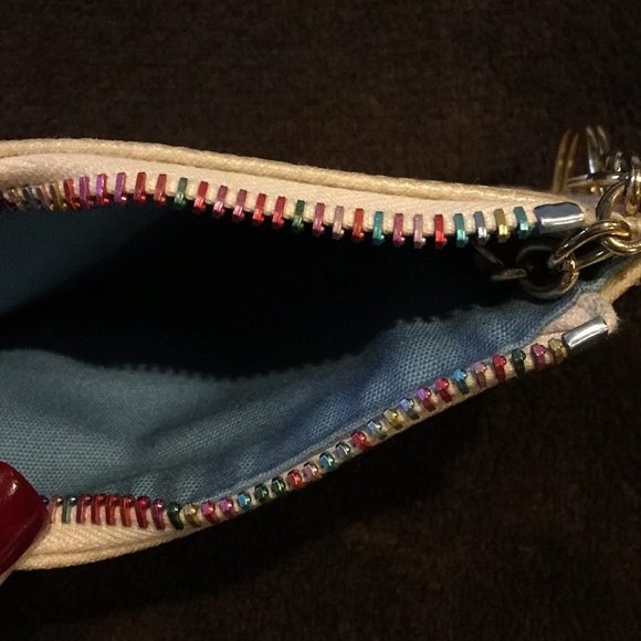 Dooney & Bourke - Picture 5 of 6